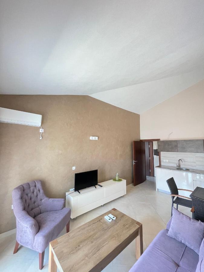 Apartments Harris Ulcinj Luaran gambar