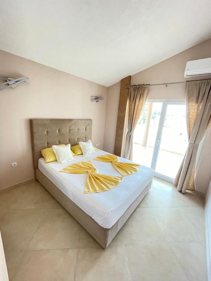 Apartments Harris Ulcinj Luaran gambar
