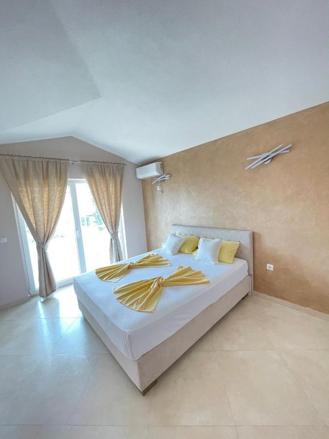 Apartments Harris Ulcinj Luaran gambar