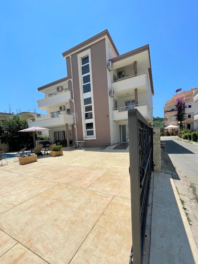 Apartments Harris Ulcinj Luaran gambar