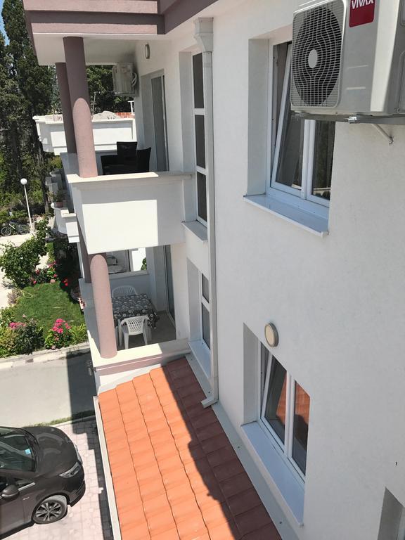 Apartments Harris Ulcinj Luaran gambar